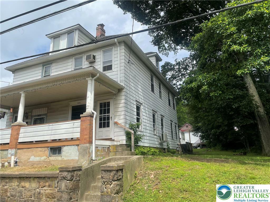 Property Photo:  913 George Street  PA 18072 