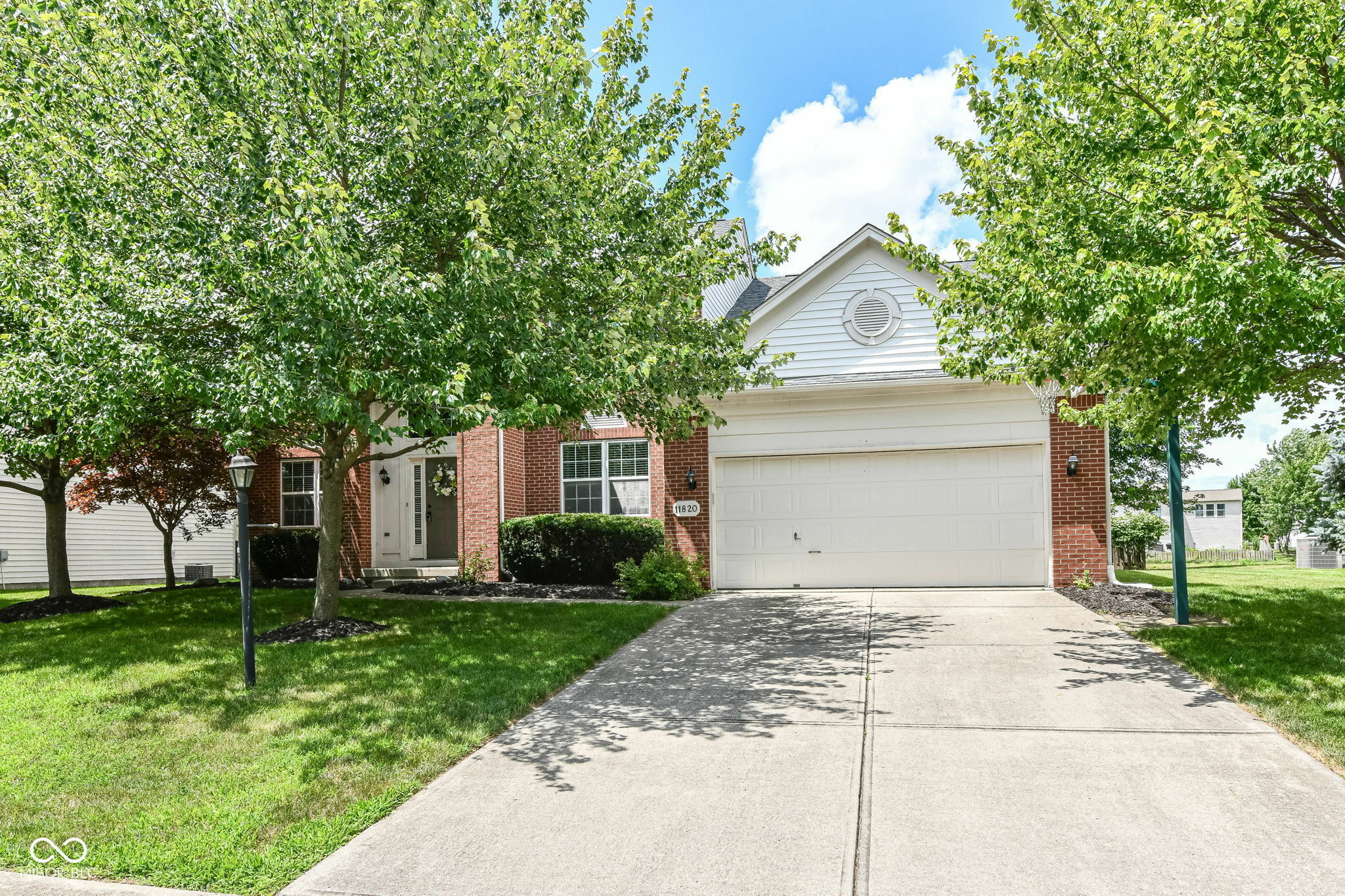 11820 Stepping Stone Drive  Fishers IN 46037 photo