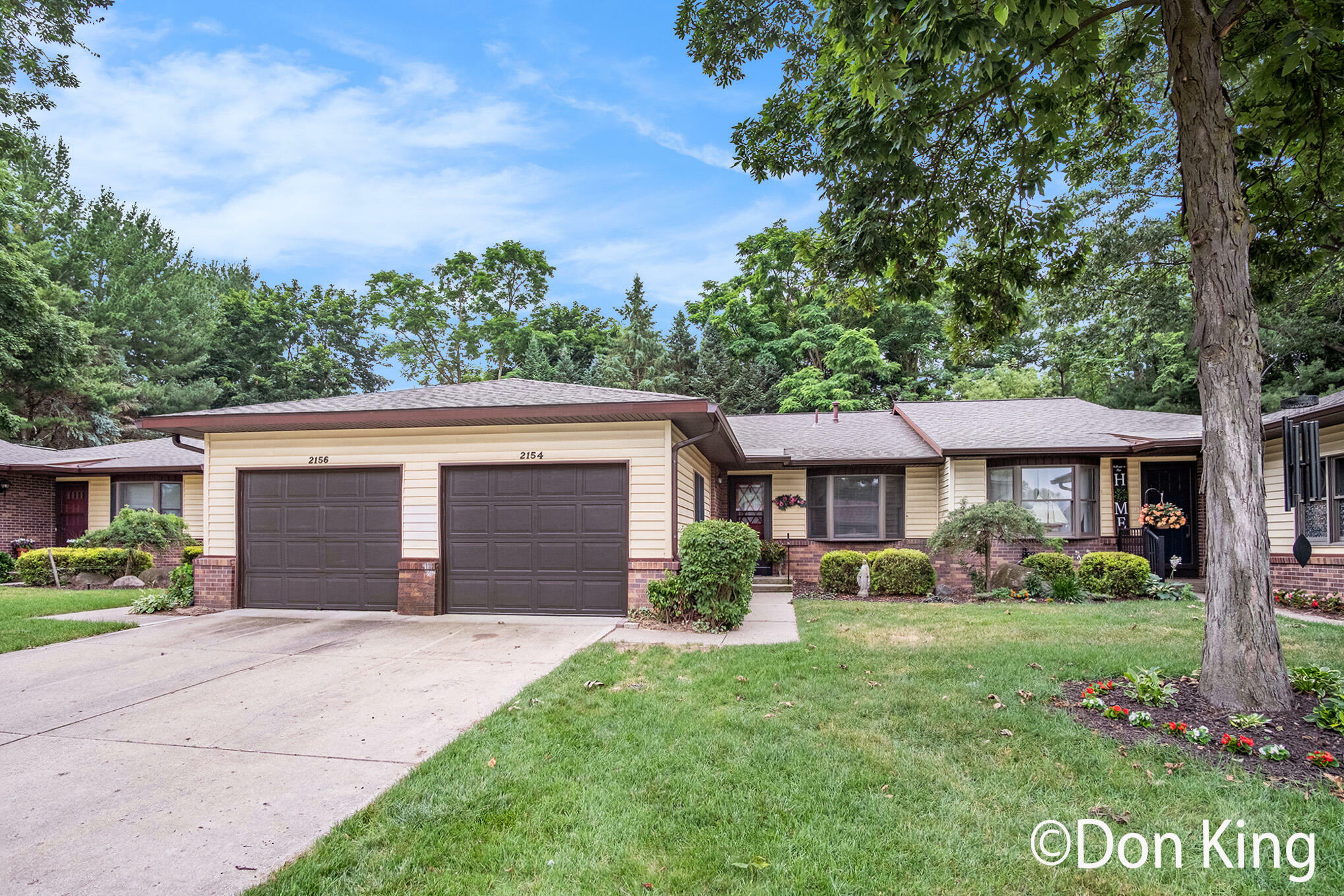 2154 Ter Van Drive NE  Grand Rapids MI 49505 photo