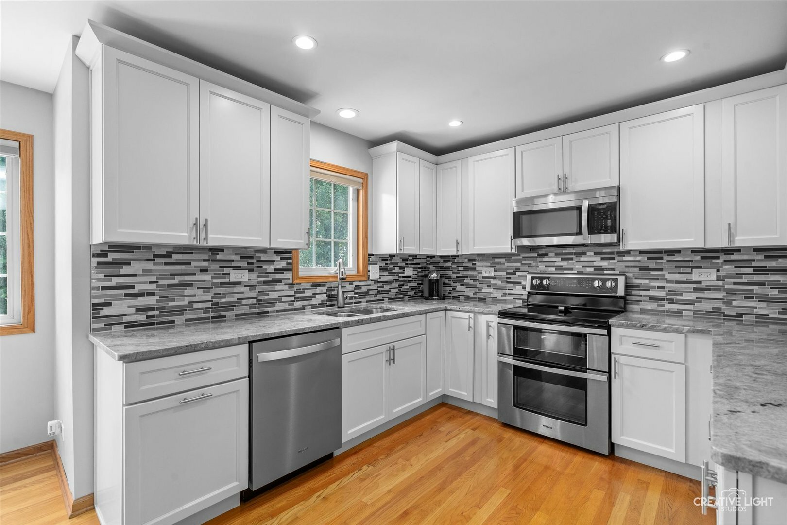 Property Photo: 210 Fox Chase Drive N IL 60543