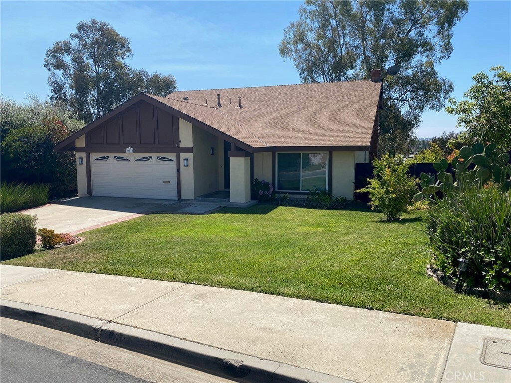 Property Photo: 29432 Troon Street CA 92677