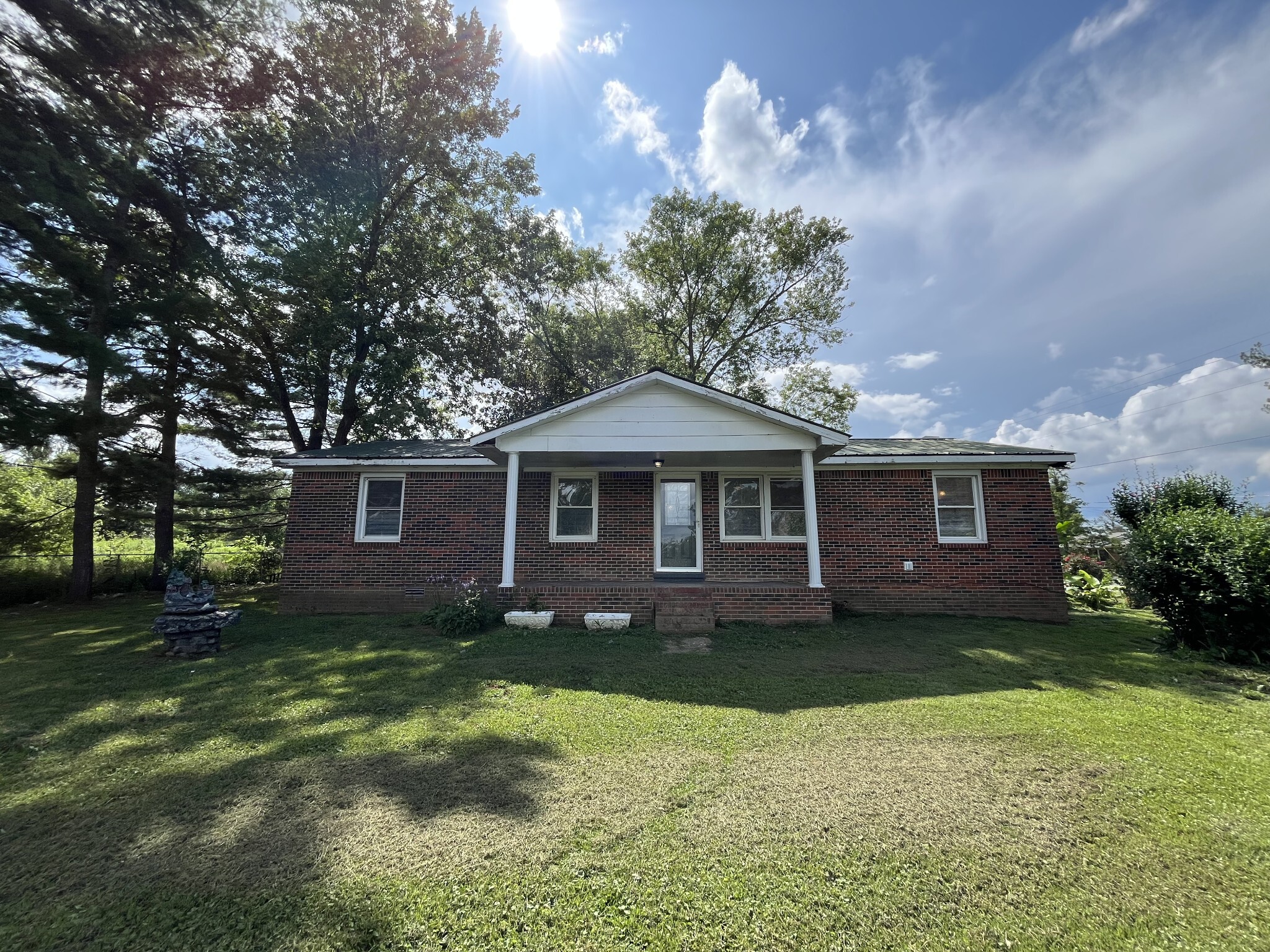 Property Photo:  481 McQuade Cir  TN 37110 