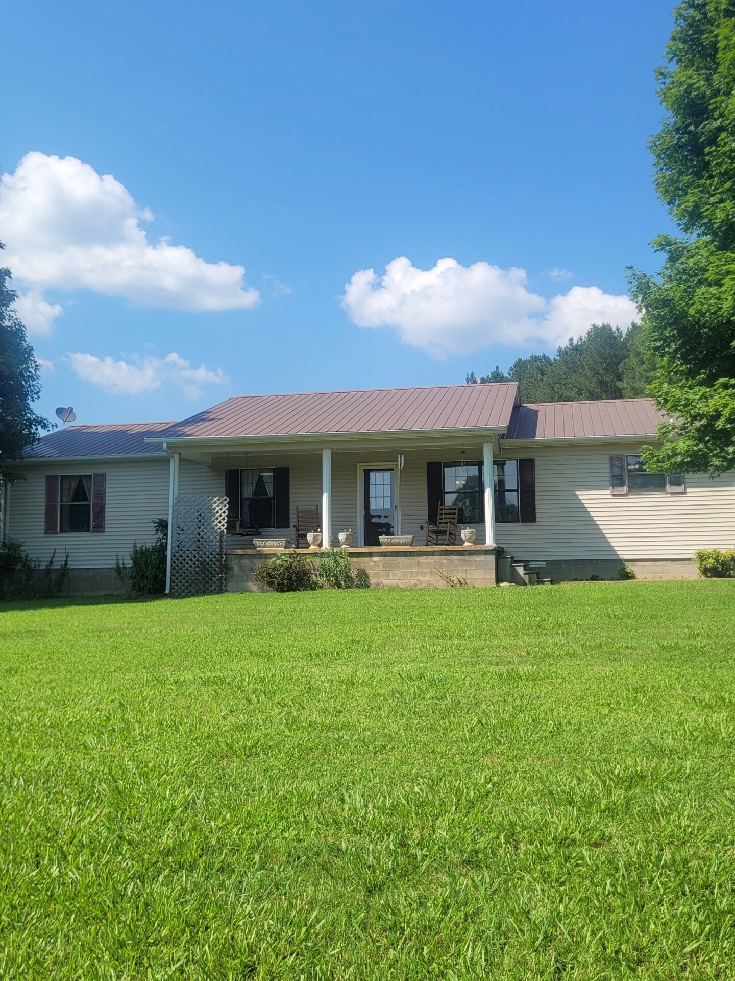 Property Photo: 46 Brier Hill Rd TN 38456
