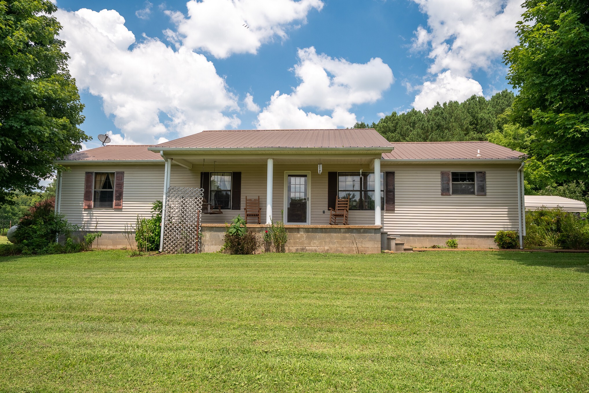 Property Photo: 46 Brier Hill Rd TN 38456