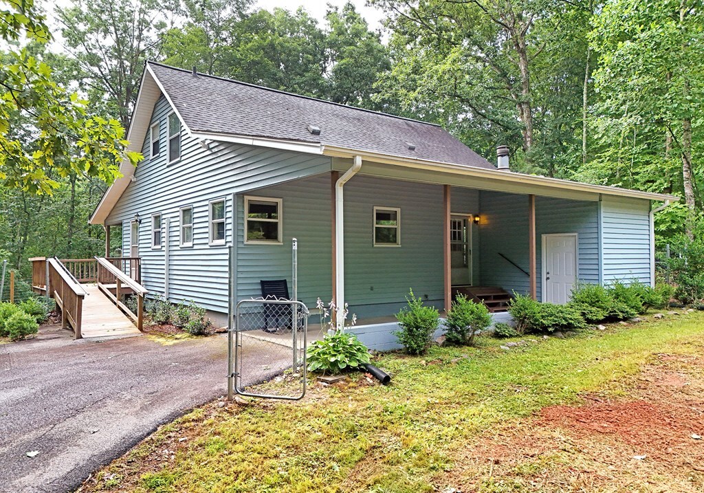 Property Photo: 5918 Brasstown Creek Est. GA 30582