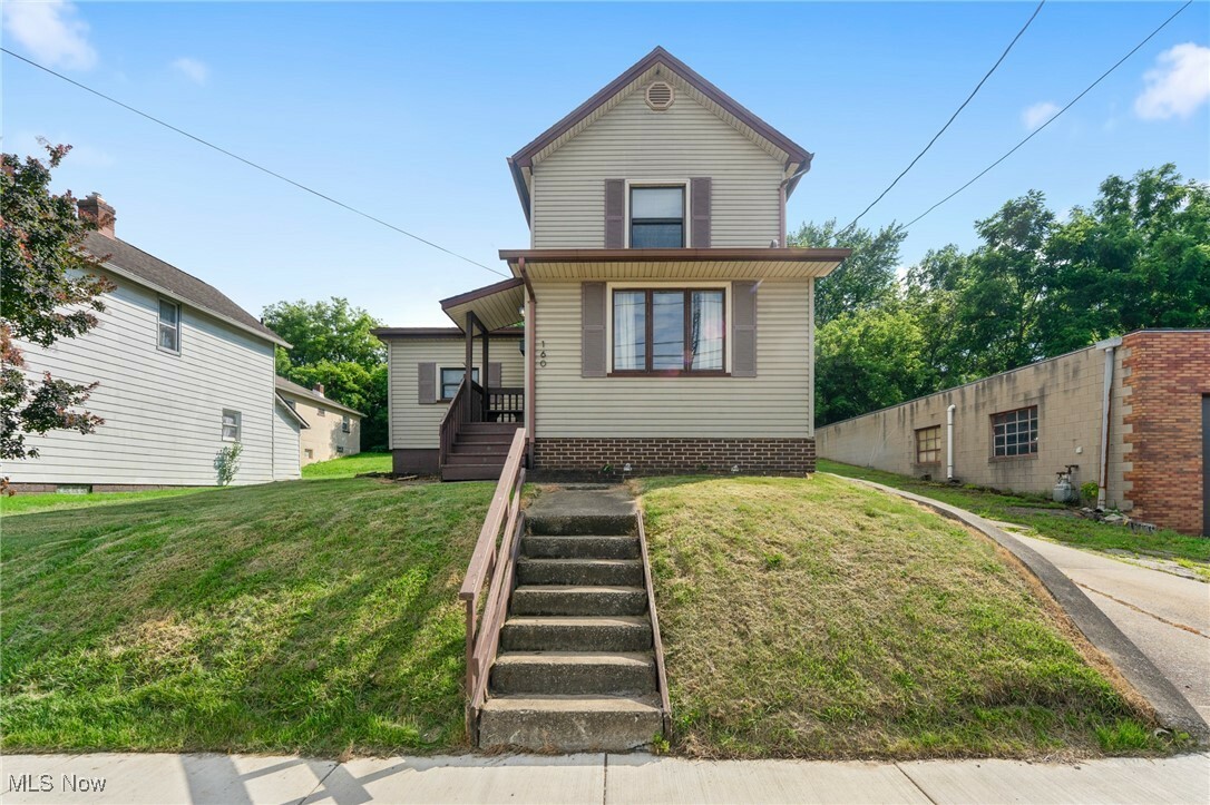 Property Photo: 160 State Street OH 44471