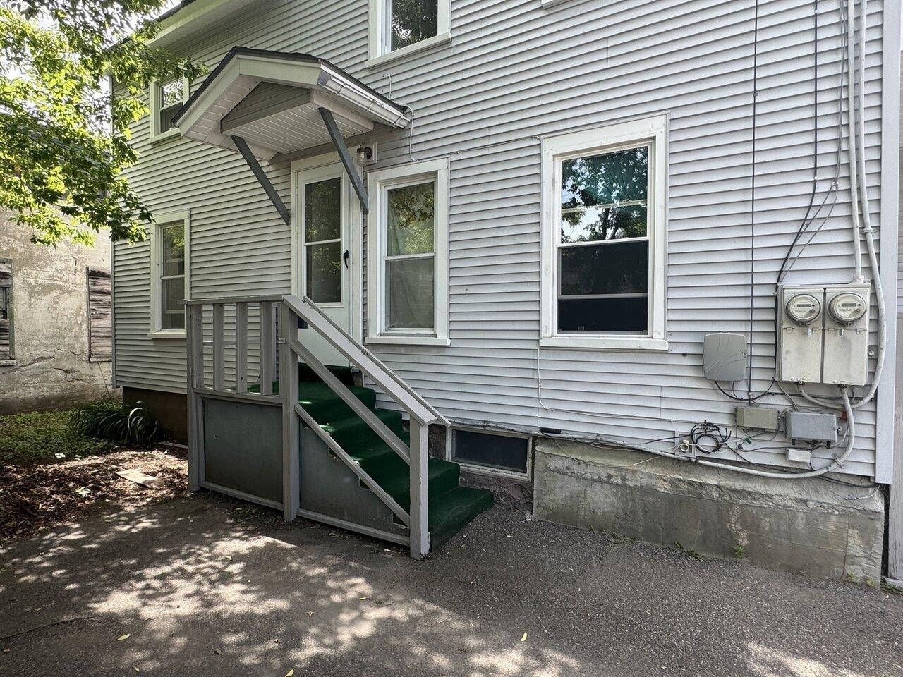 Property Photo:  37 Drew Street  VT 05401 