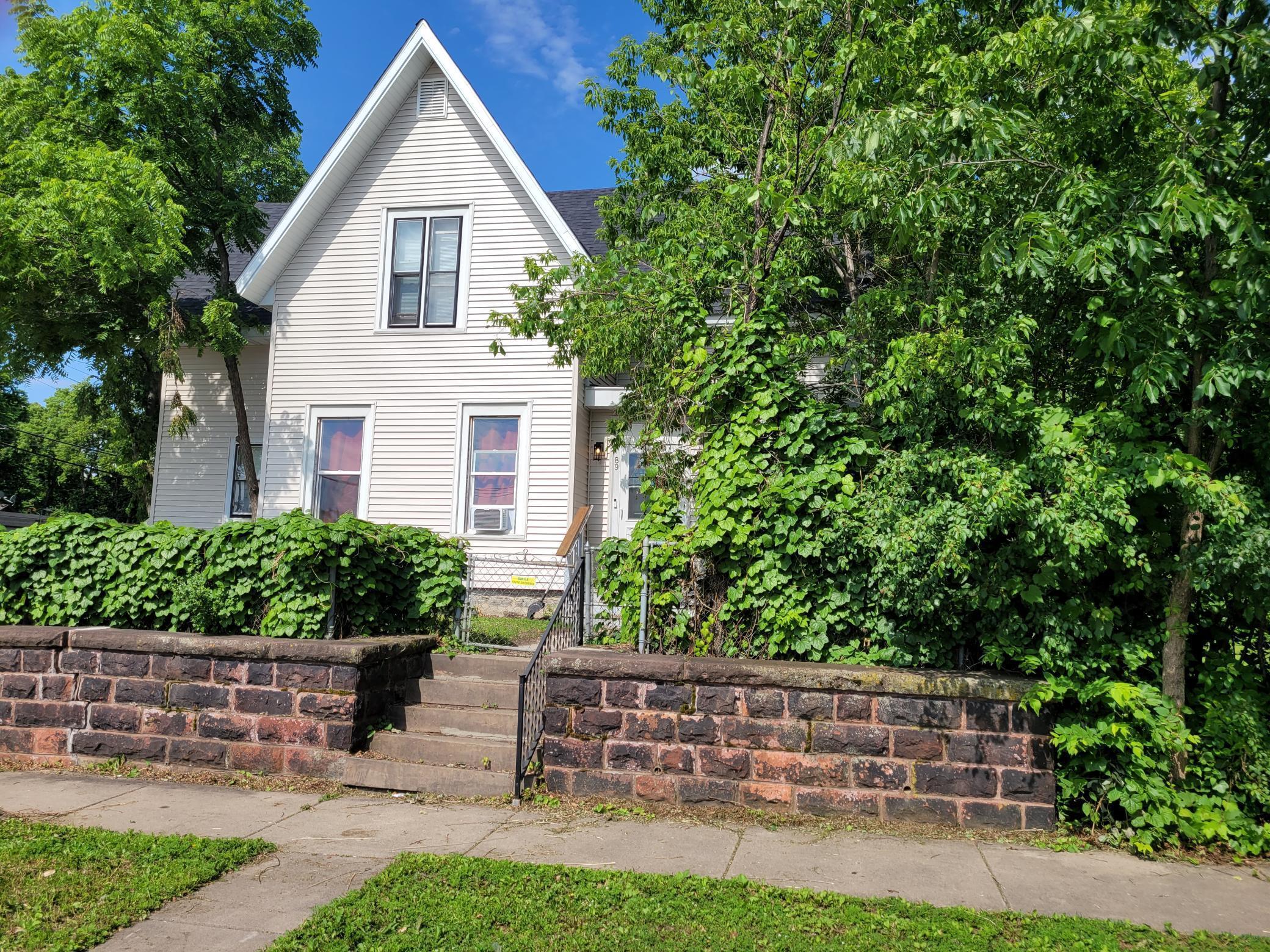 Property Photo: 89 Douglas Street MN 55102
