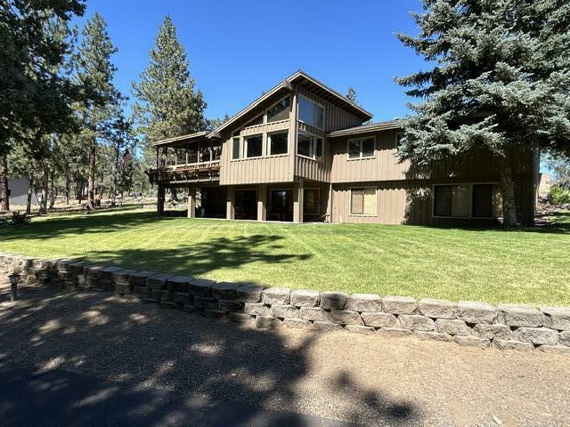 Property Photo: 69944 Meadow View Road OR 97759