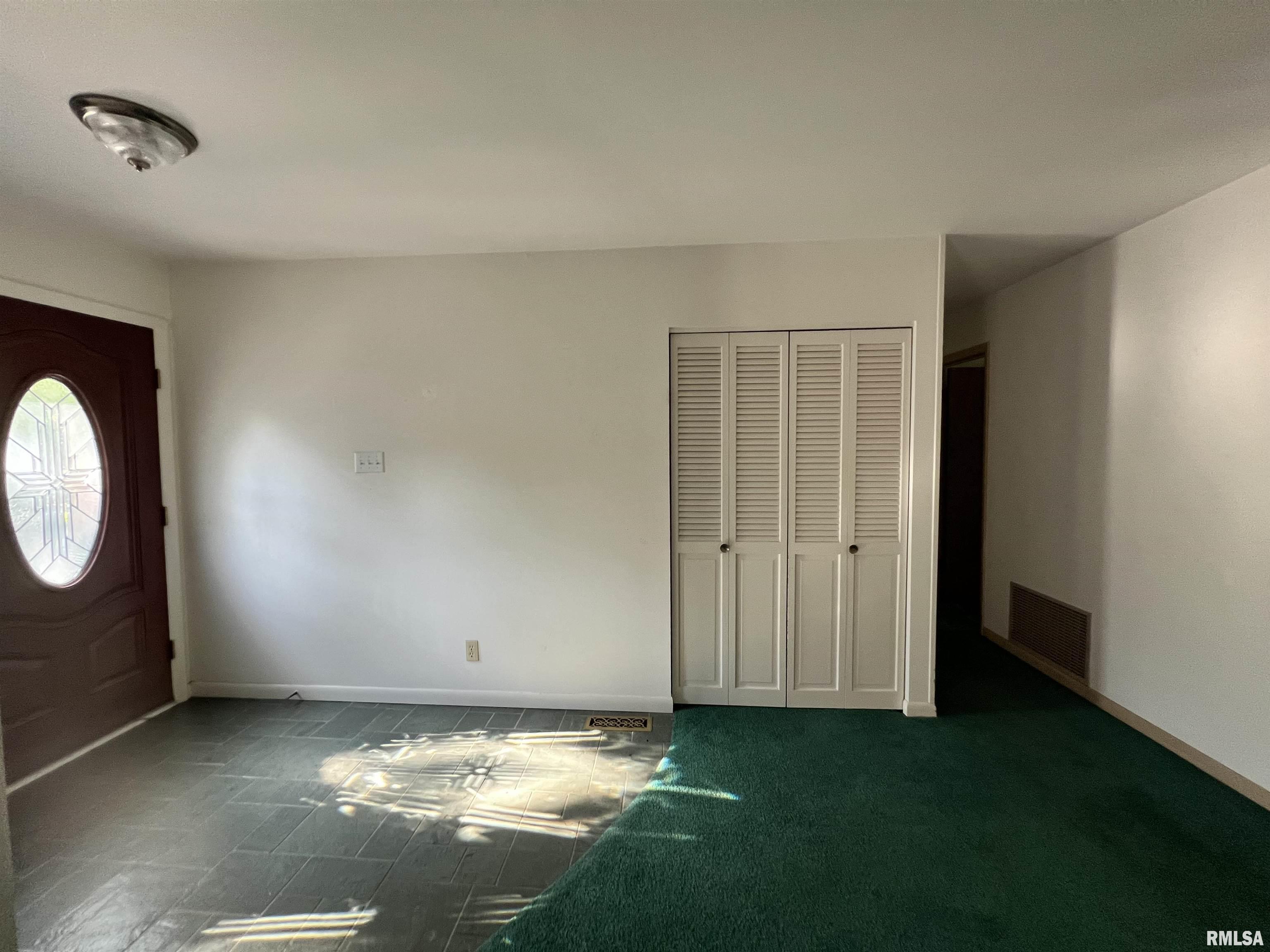 Property Photo: 112 Birdsong Drive IL 62901