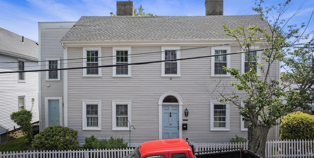 Property Photo:  8-10 Prospect Street 2  MA 01945 