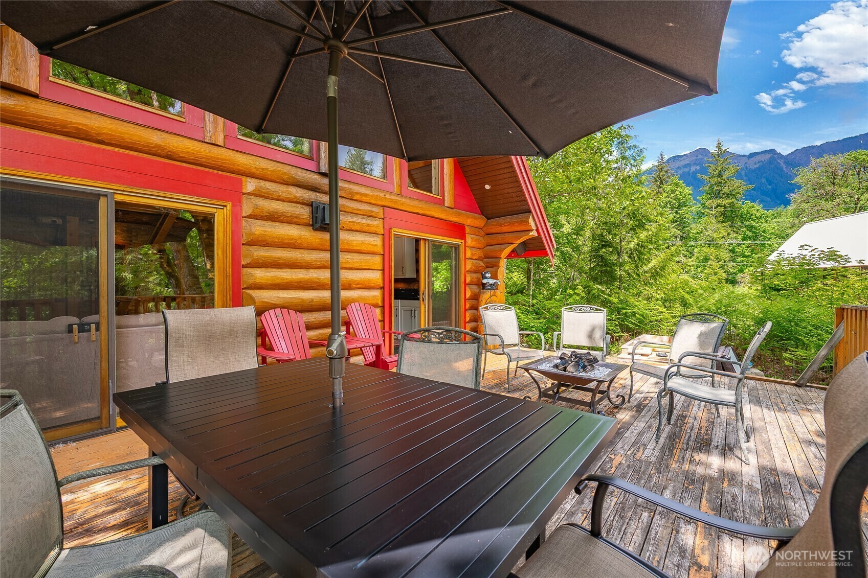 Property Photo:  11060  Whistler Lane  WA 98244 