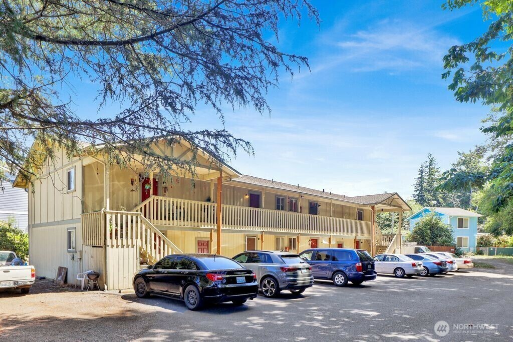 Property Photo: 2333 Main WA 98248