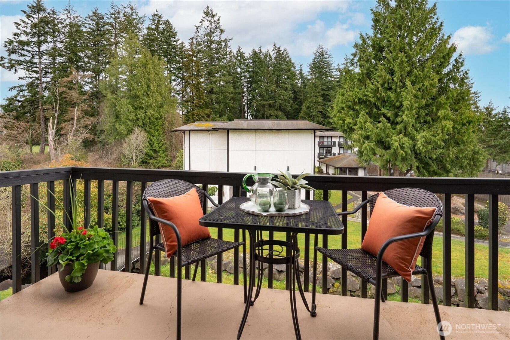 Property Photo:  19411  56th Avenue W 321  WA 98036 