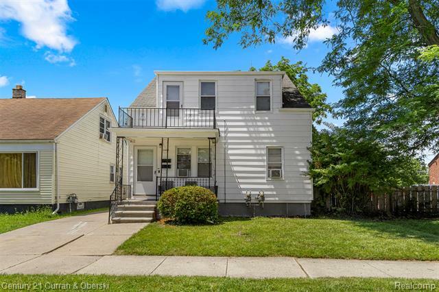 Property Photo:  6445 Heyden Street  MI 48127 