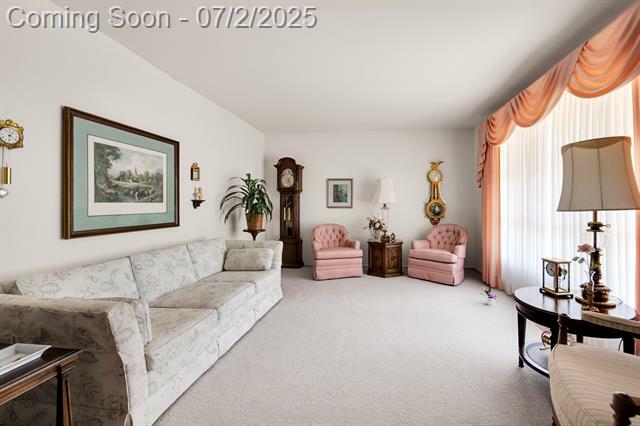 Property Photo:  36738 Roycroft Street  MI 48154 
