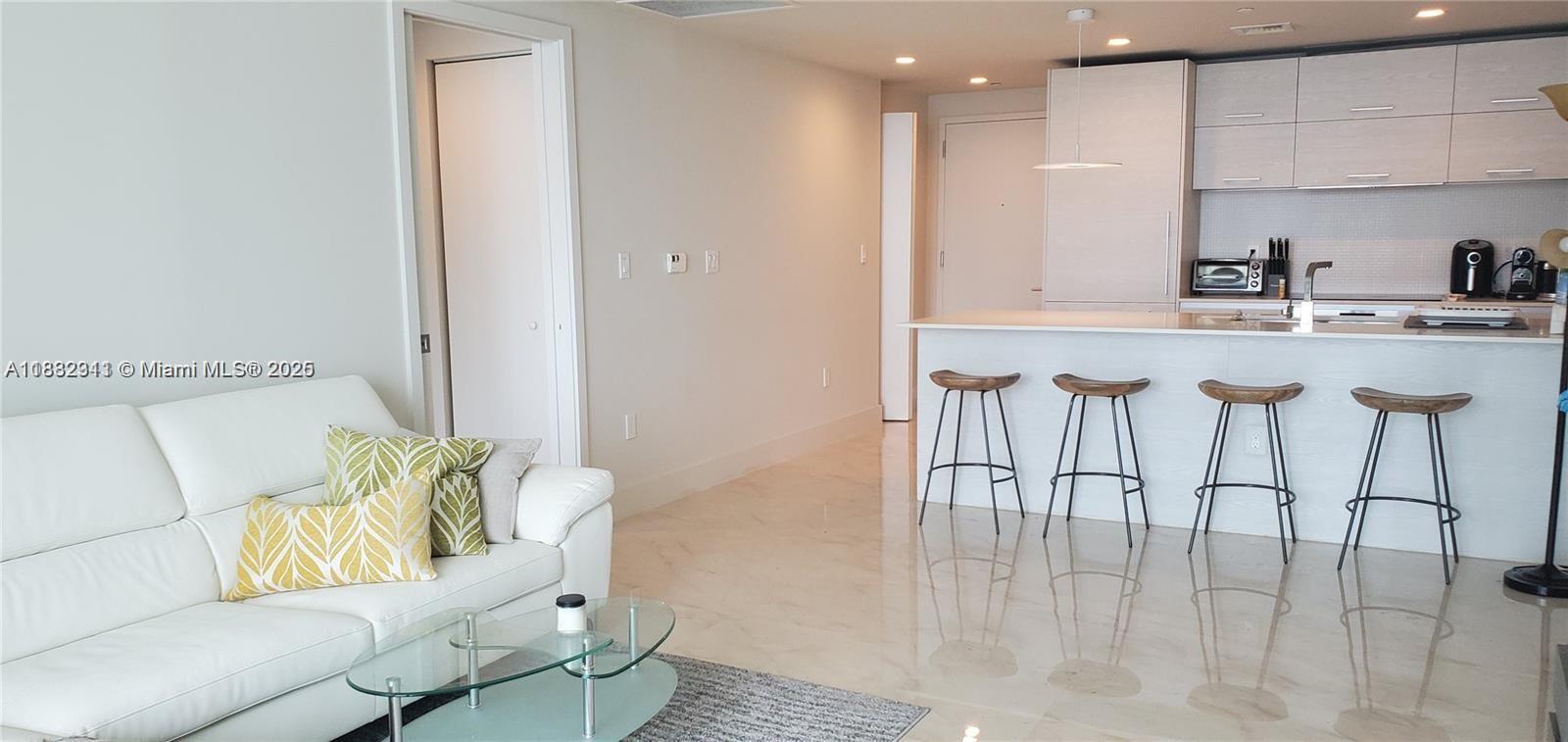 Property Photo: 1300 S Miami Ave 4511 FL 33130