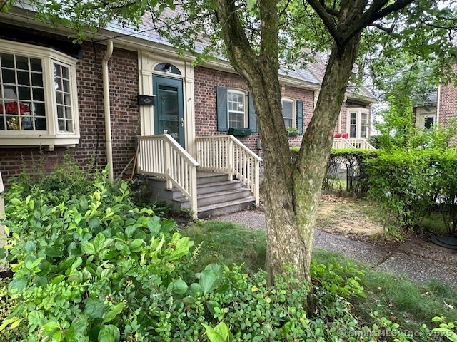 Property Photo: 118 Sims Street CT 06604