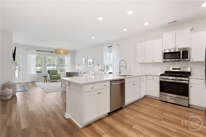 Property Photo: 17 Emerson Way GA 31322