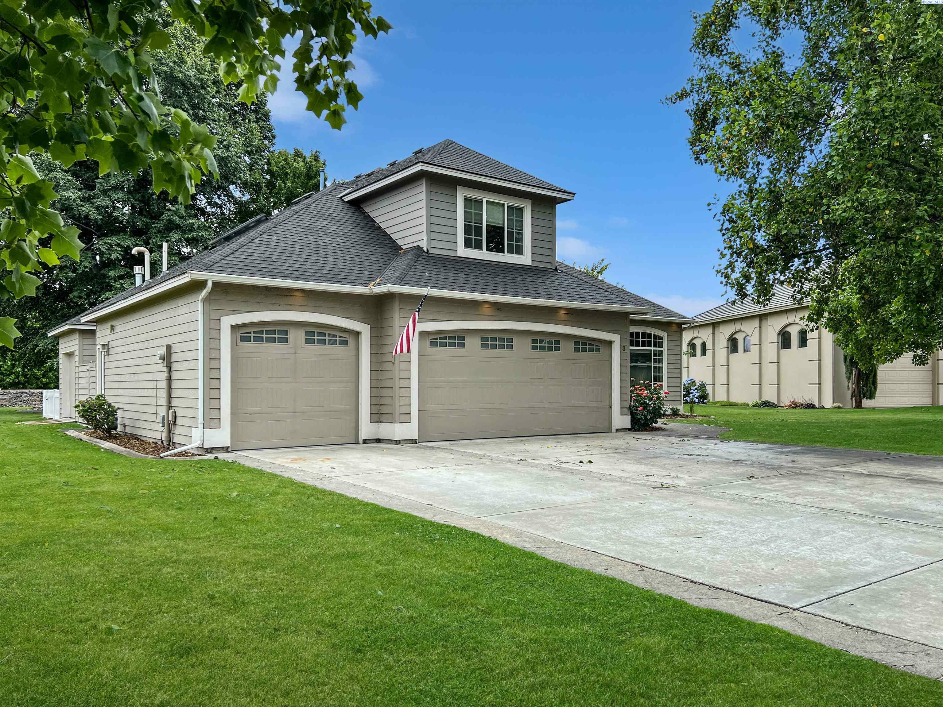 Property Photo: 3 Lavender Ct WA 99301