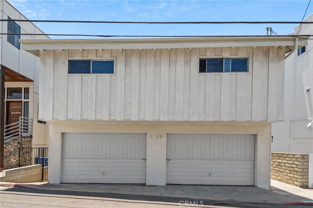 Property Photo: 1026 8th Street CA 90254