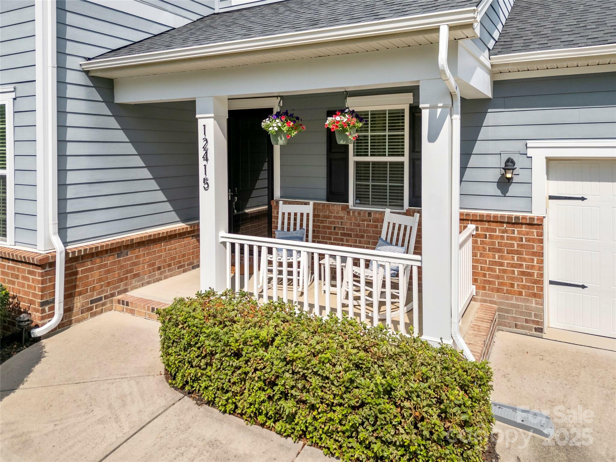 Property Photo: 12415 Es Draper Drive NC 28078