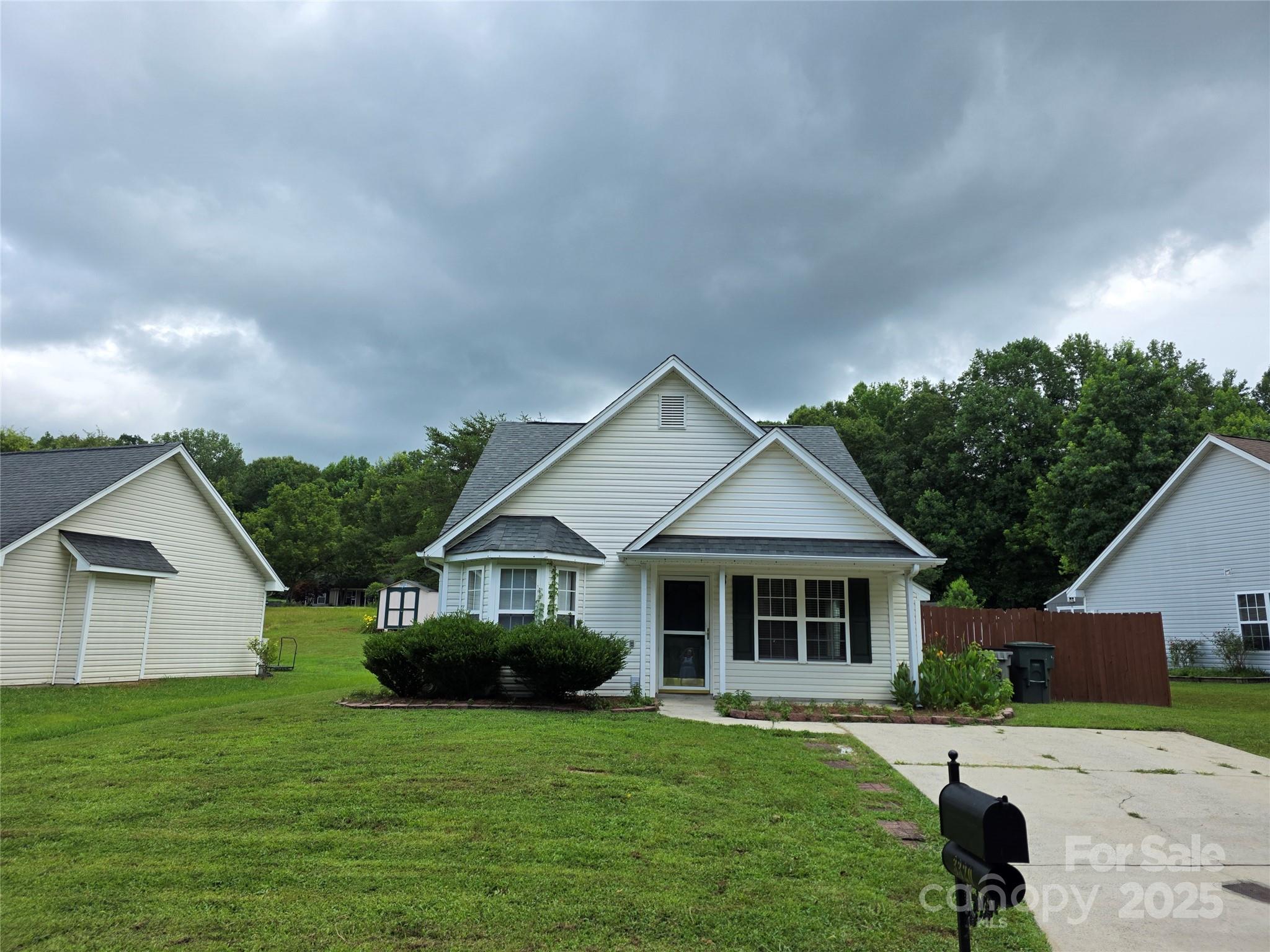 3320 Hunting Wood Court  Gastonia NC 28052 photo