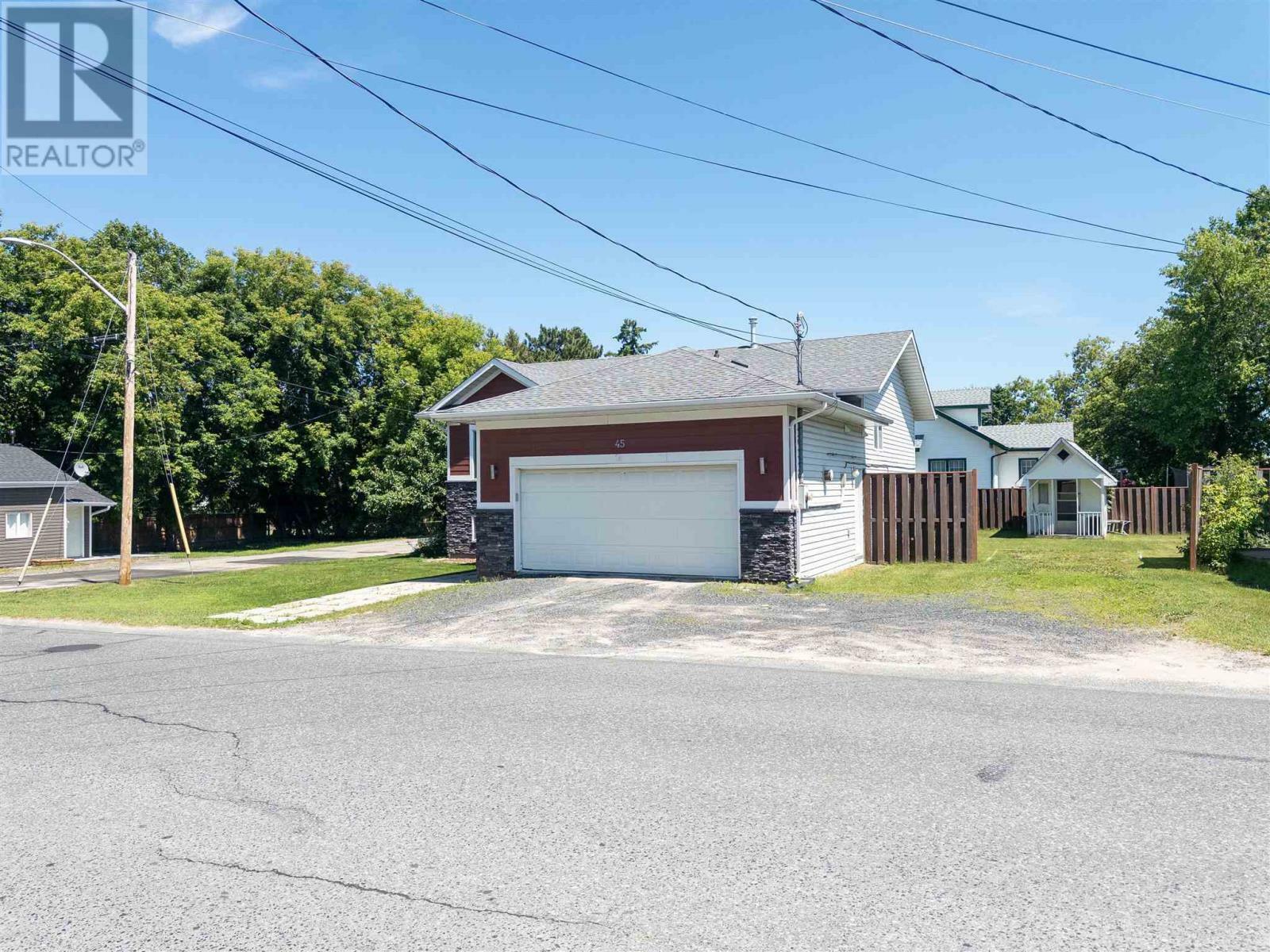 Property Photo:  45 Parsons Street  ON P9N 3V8 