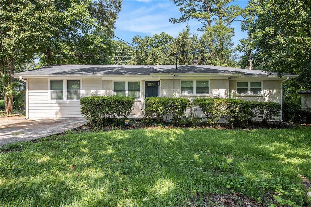 Property Photo:  1975 Glenmar Drive  GA 30032 