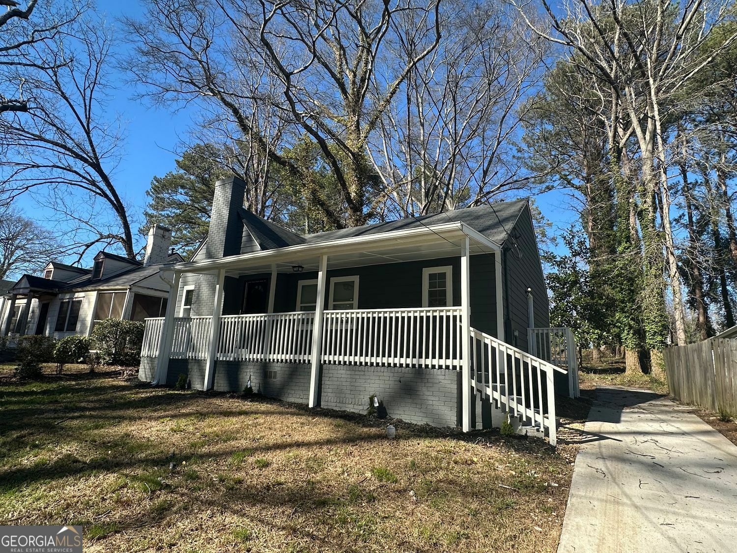 Property Photo: 1457 Richland Road Southwest Road SW GA 30310