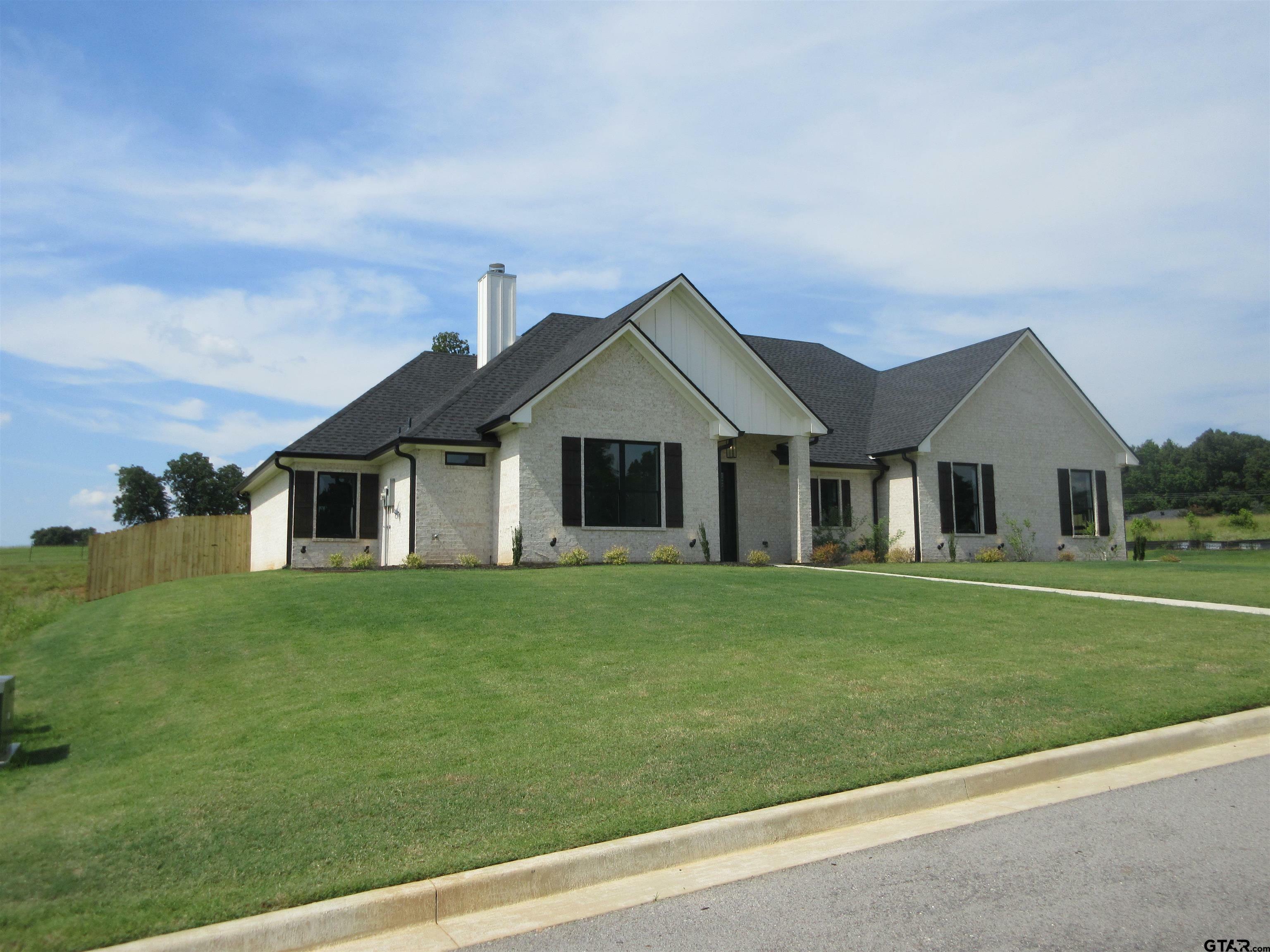 Property Photo:  150 Sweet Pea  TX 75650 