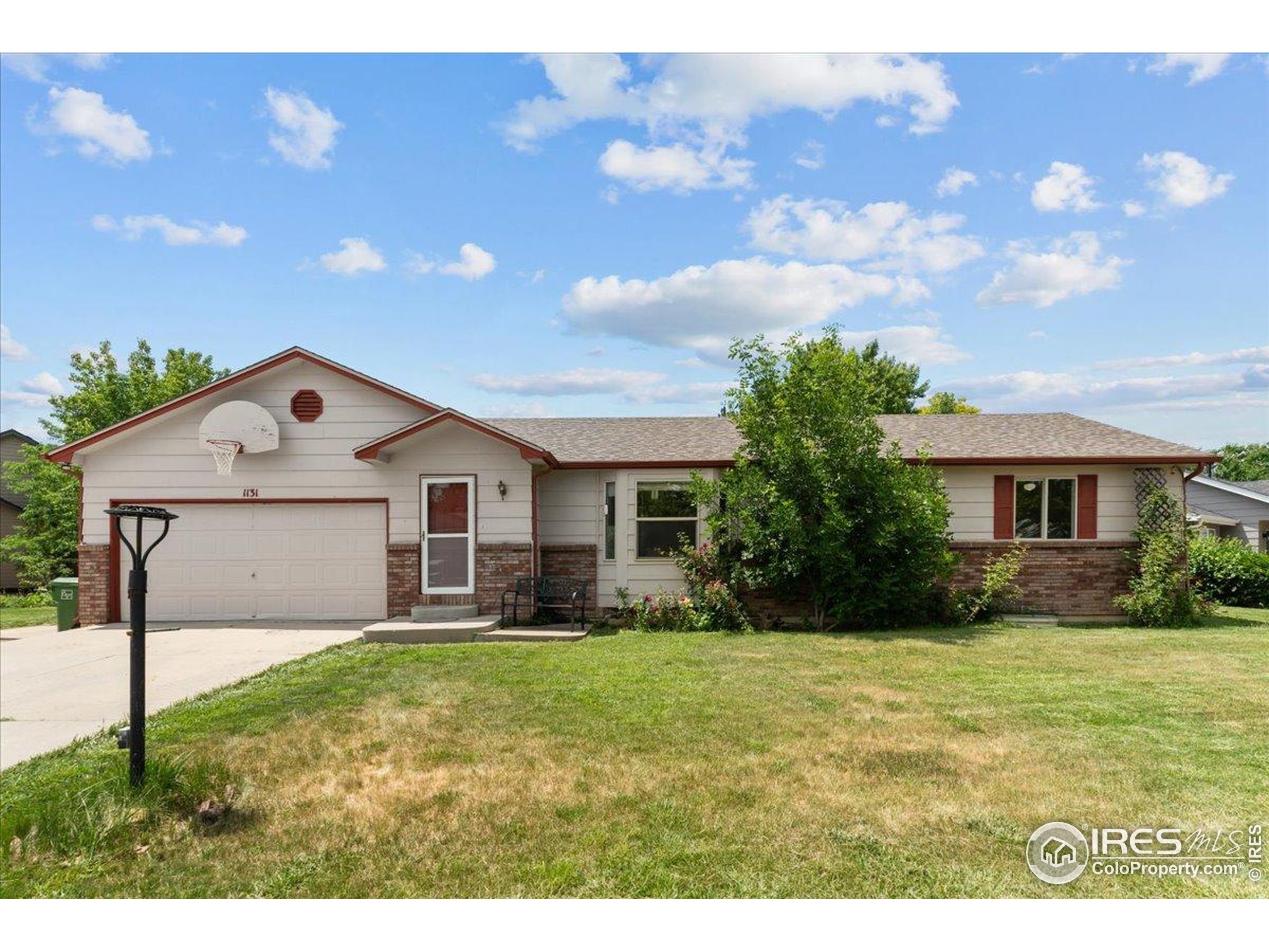 Property Photo: 1131 Patricia Dr CO 80537
