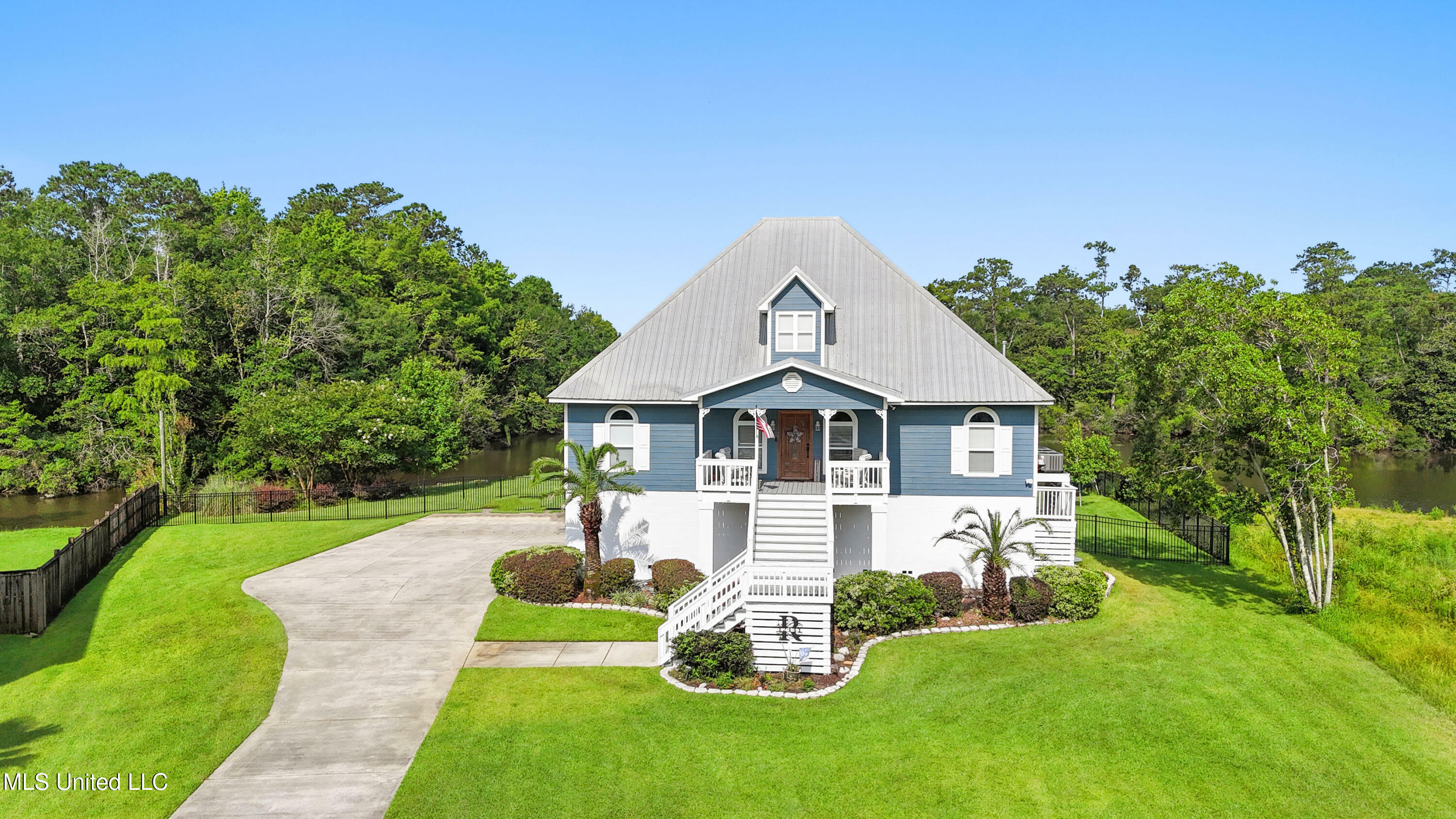 Property Photo:  12441 Old Cypress Creek Cove  MS 39540 