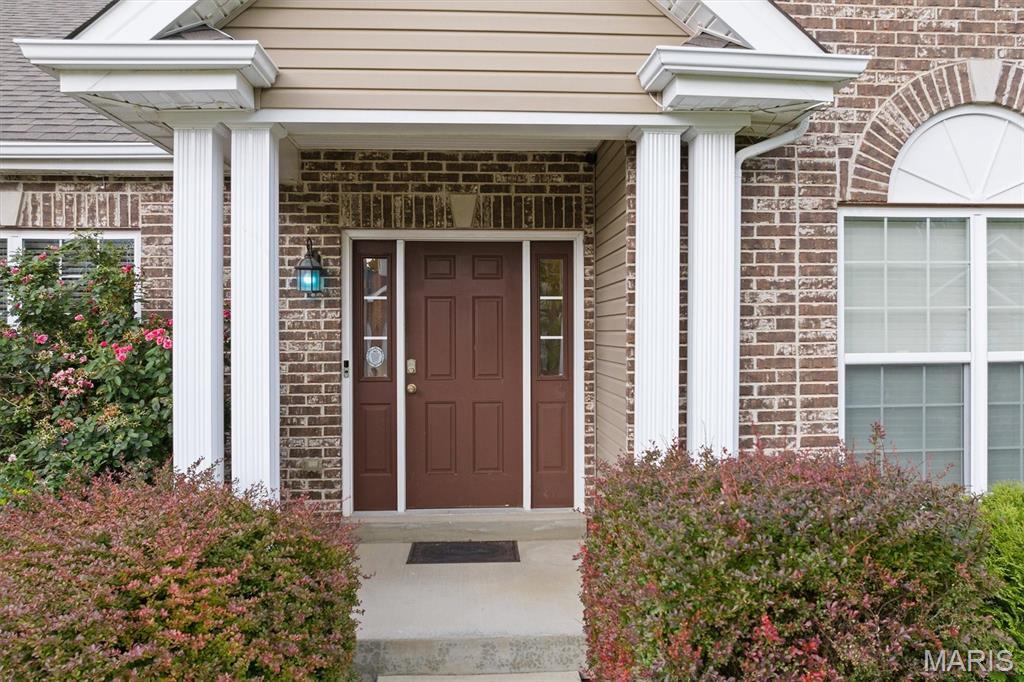 Property Photo:  105 Forest Oaks Drive  IL 62232 
