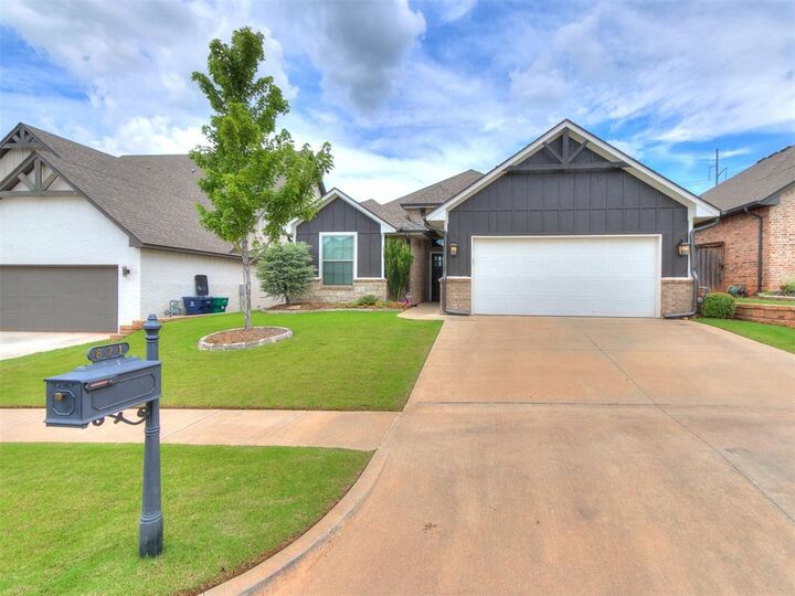 Photo de la propriété:  821 NW 192nd Terrace  OK 73012 