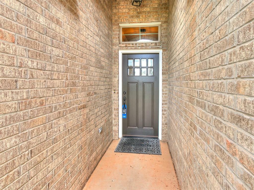 Property Photo: 821 NW 192nd Terrace OK 73012