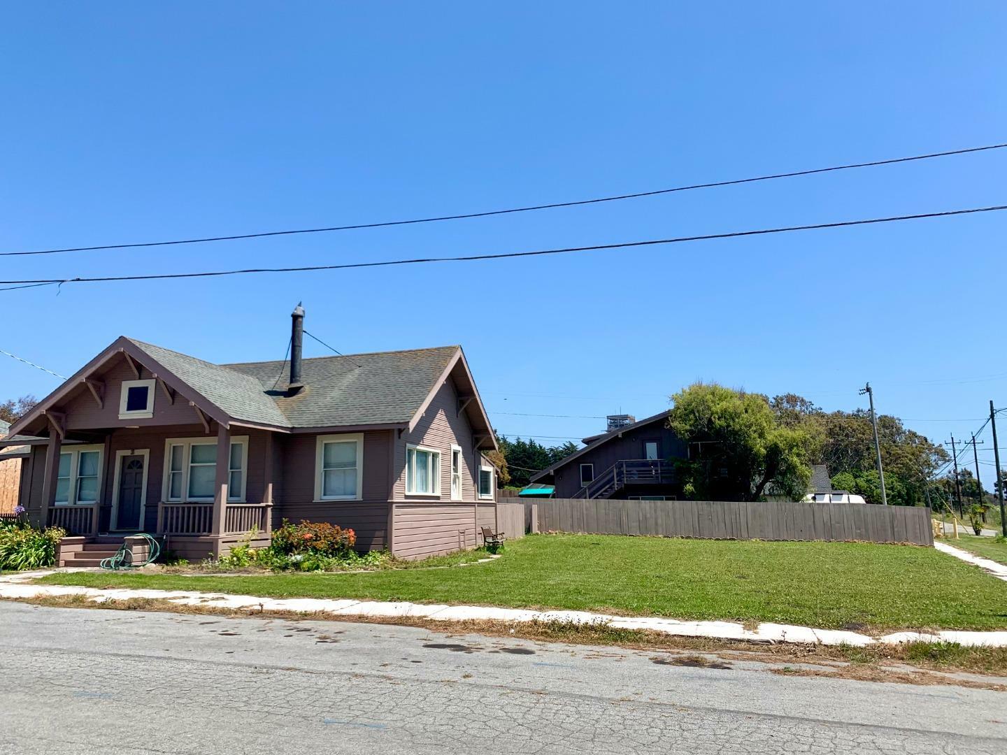 Property Photo:  2 3rd Avenue  CA 95017 