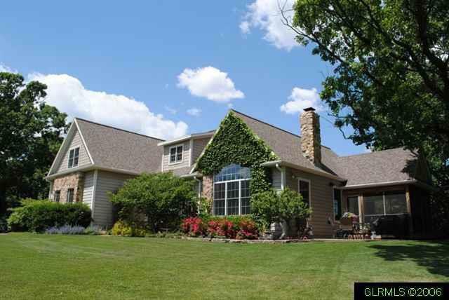 Property Photo: 500 Koro Road WI 54971