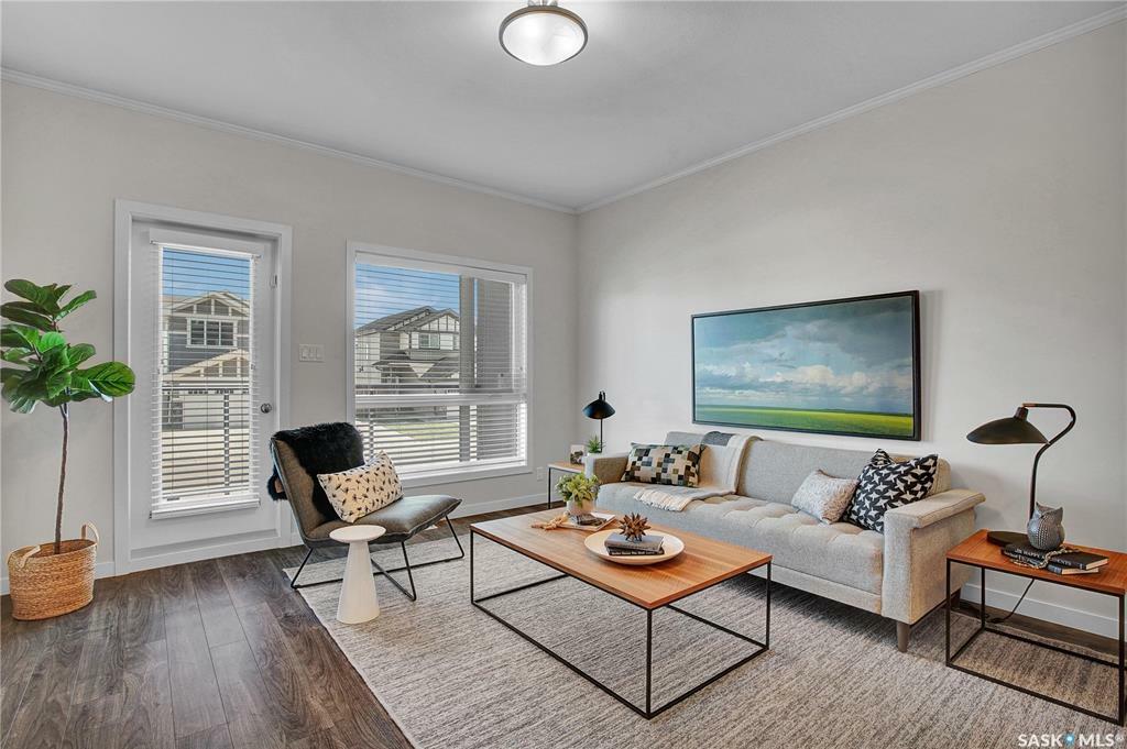 Property Photo:  545 Hassard Close 107  SK S7L 6V3 
