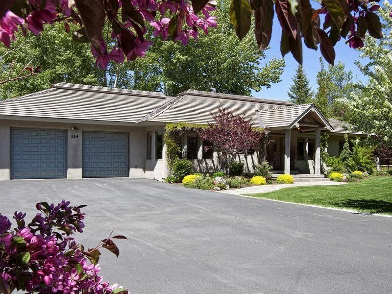 Property Photo: 114 Empty Saddle Trl ID 83333
