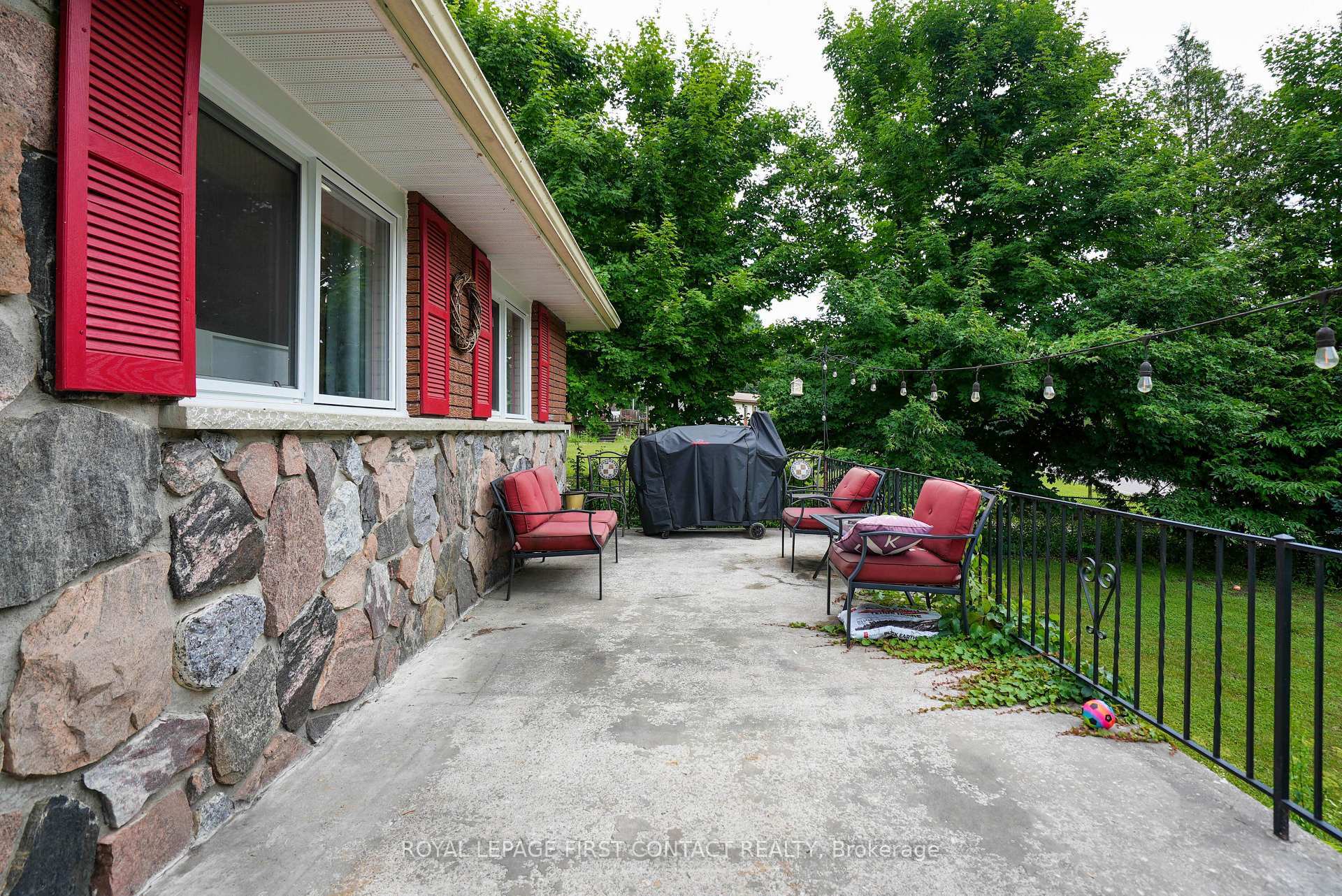 Property Photo: 2002 North Orr Lake Road ON L0L 1P0
