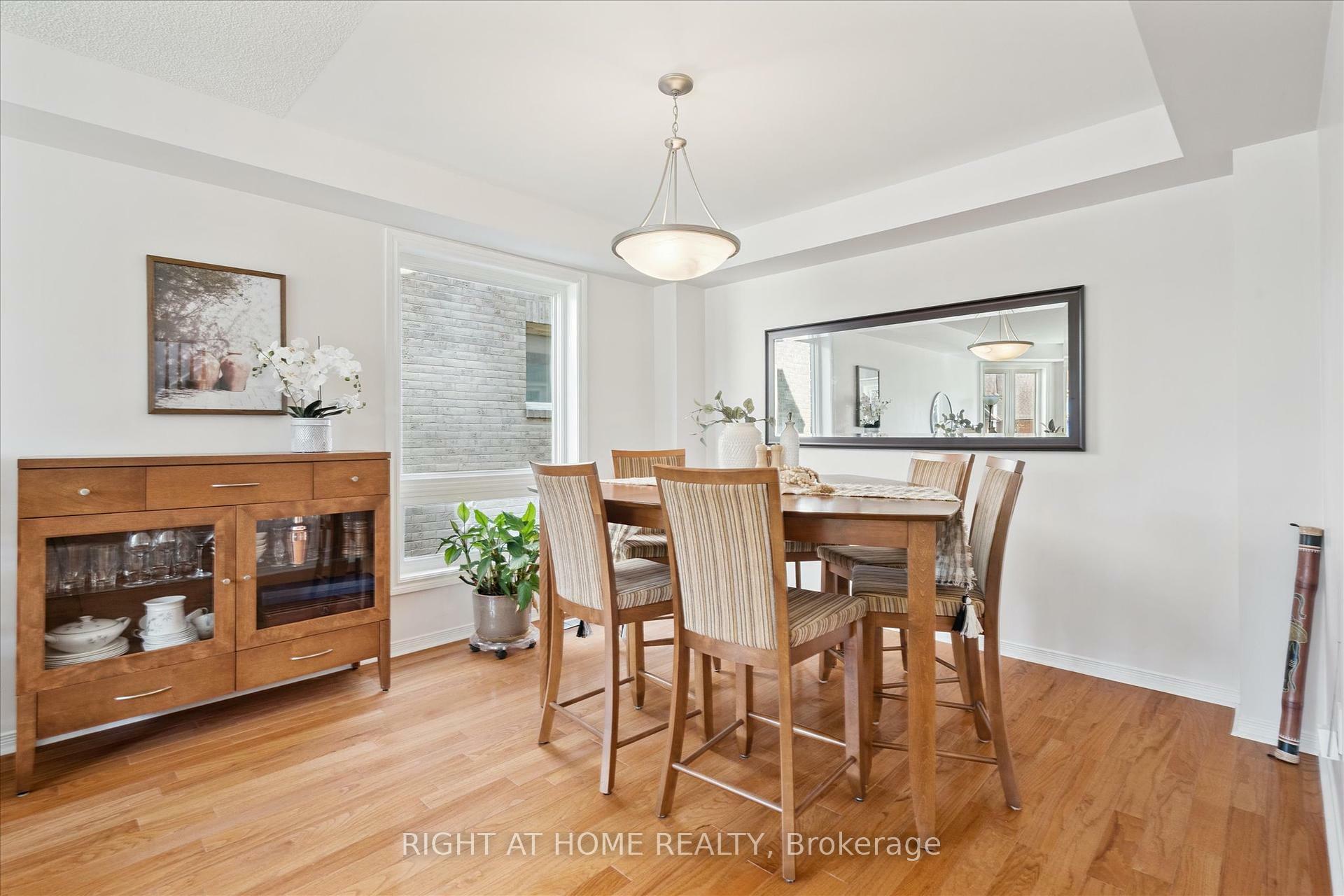 Property Photo:  2097 Lynn Heights Drive  ON L1X 2S1 