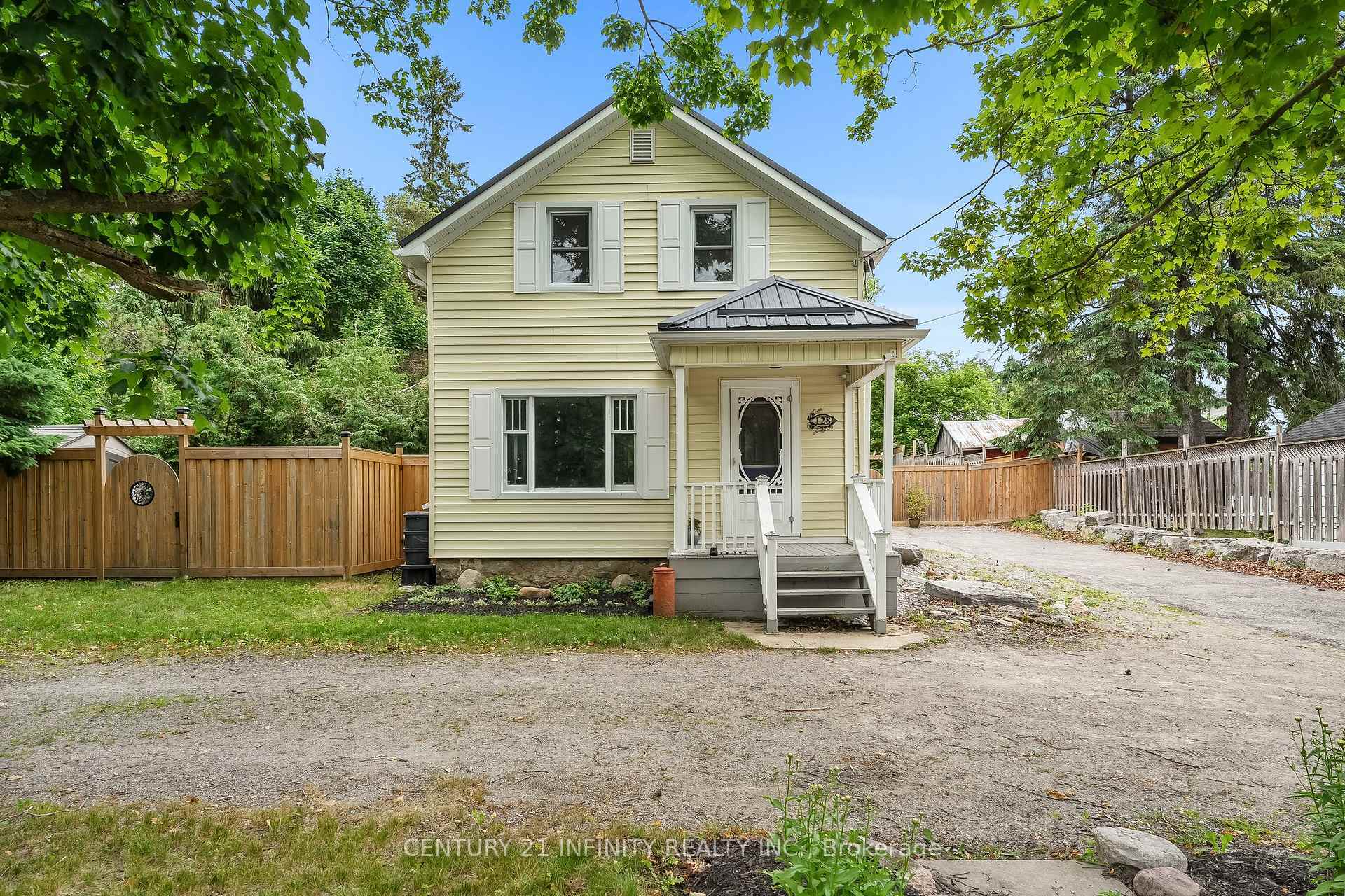 Property Photo: 128 Glengarry Road ON L0A 1A0