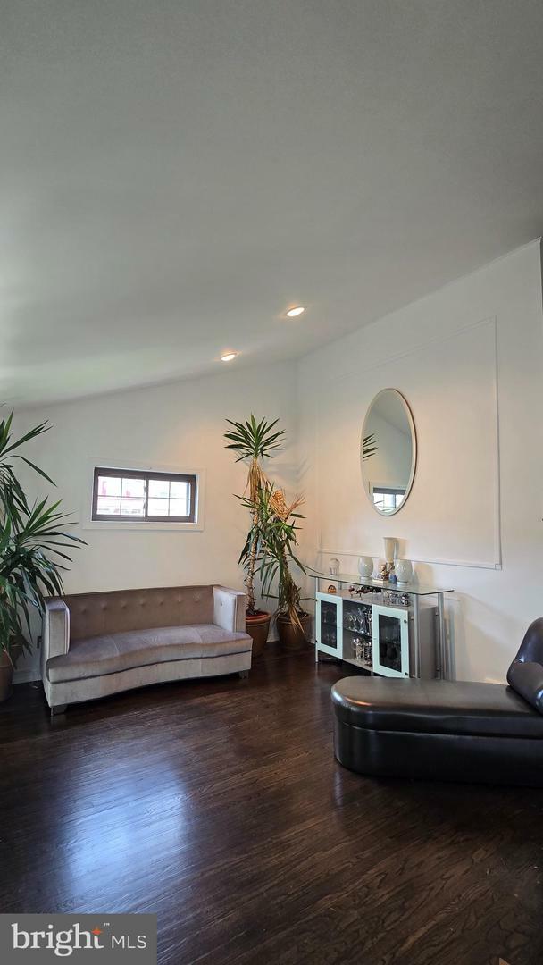 Property Photo: 9400 Hilspach Street PA 19115