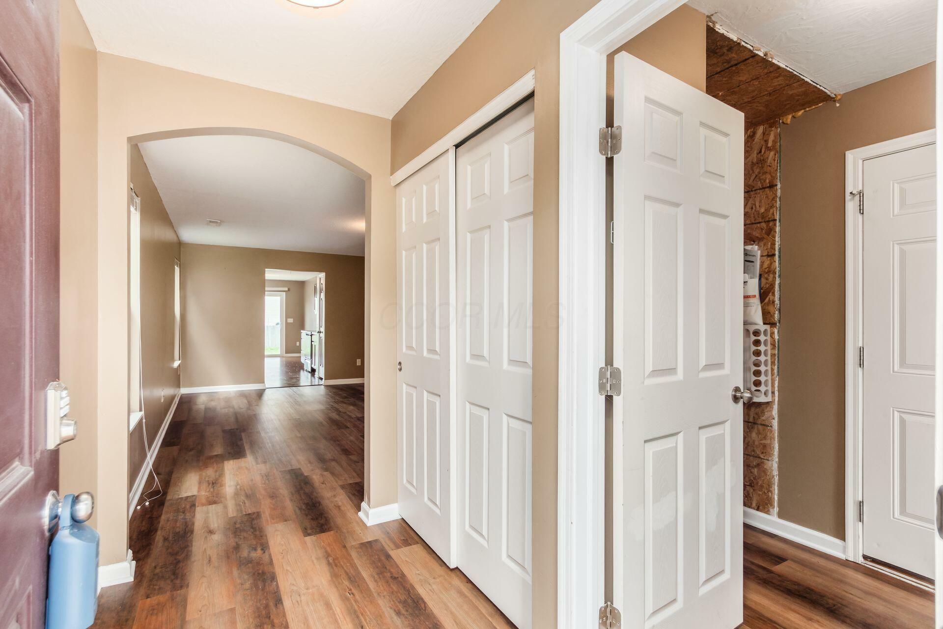Property Photo: 378 Kear Street OH 43137