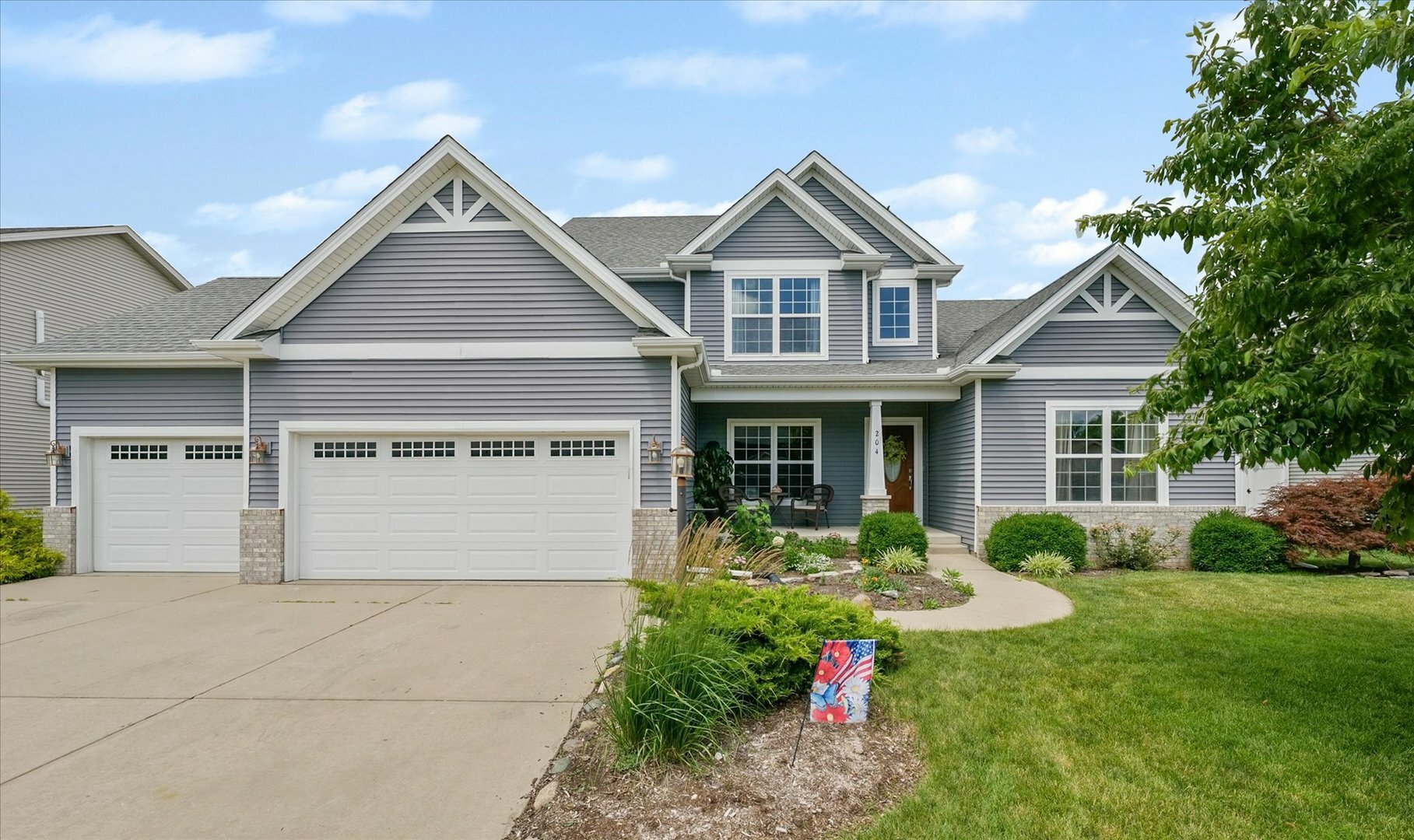 204 Campbell Street  Tolono IL 61880 photo