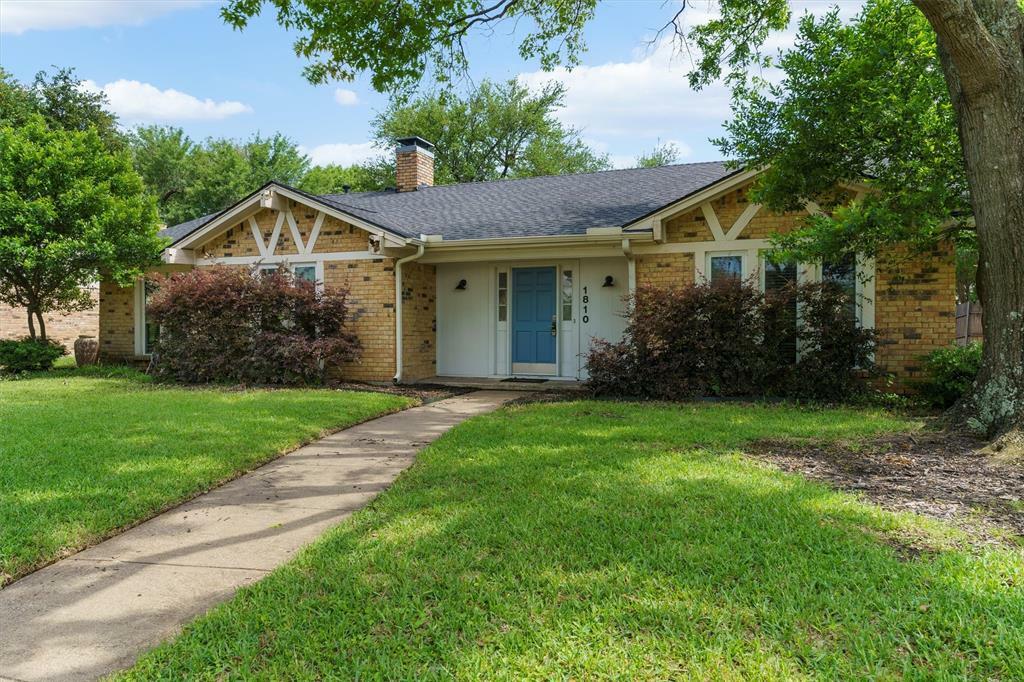 Property Photo: 1810 Tulane Drive TX 75081