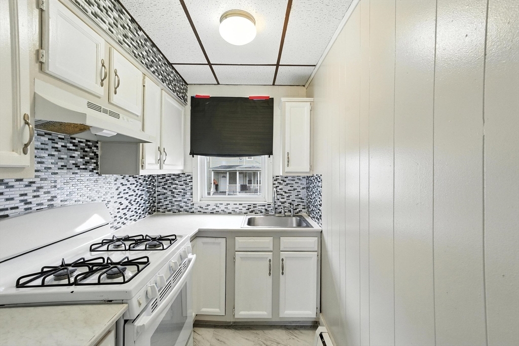 Property Photo: 439 Lowell St 1 MA 01841