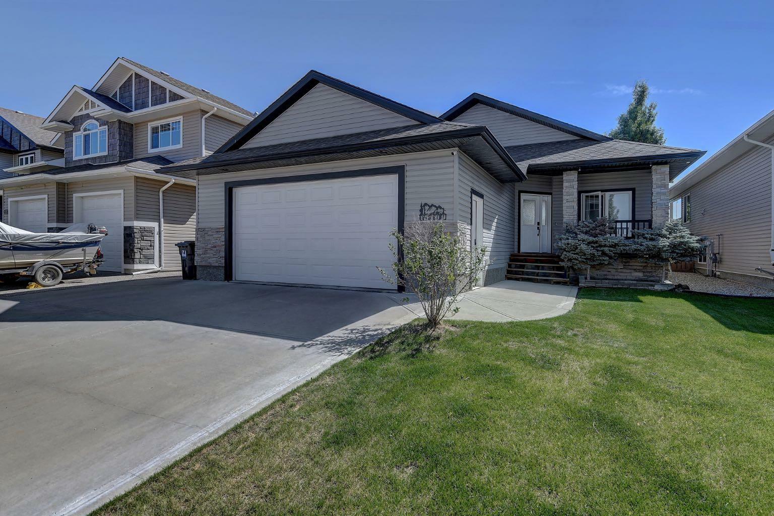 Photo de la propriété: 15109 102A Street AB T8X 0J8