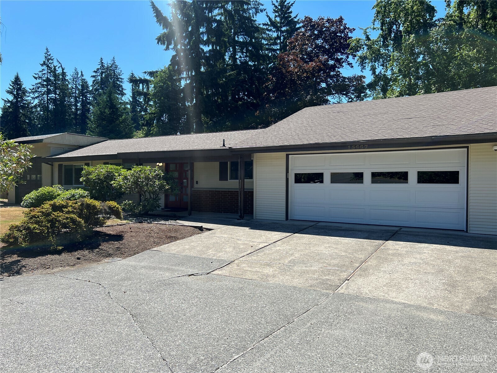 Property Photo: 15667 SE 24th Street WA 98008
